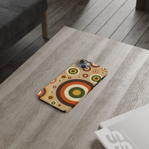 Retro Concentric Circles Slim Phone Case | 70s Mod Geometric Pattern